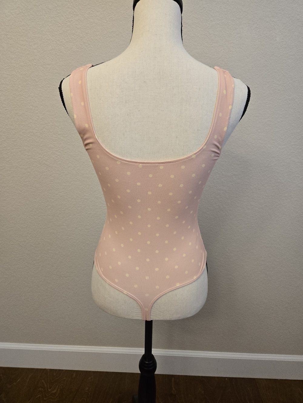Intimately Free People Women's Body Suit Sz S Pink With Polka Dots Snap Crouch - Picture 6 of 11